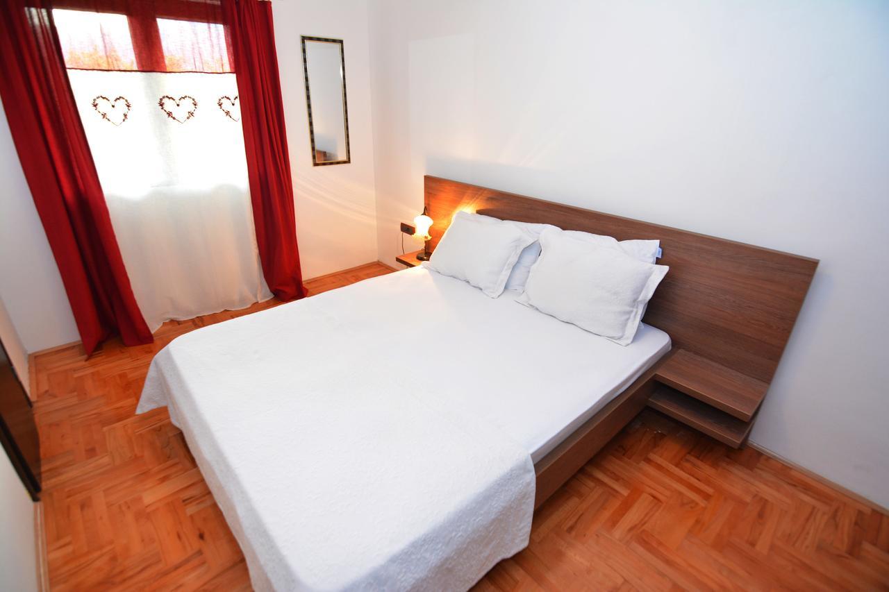 Tale House Montenegro 蒂瓦特 外观 照片