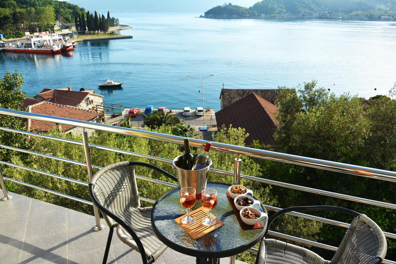 Tale House Montenegro 蒂瓦特 外观 照片