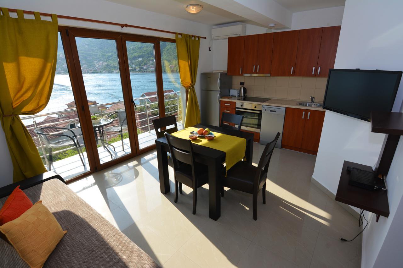 Tale House Montenegro 蒂瓦特 外观 照片